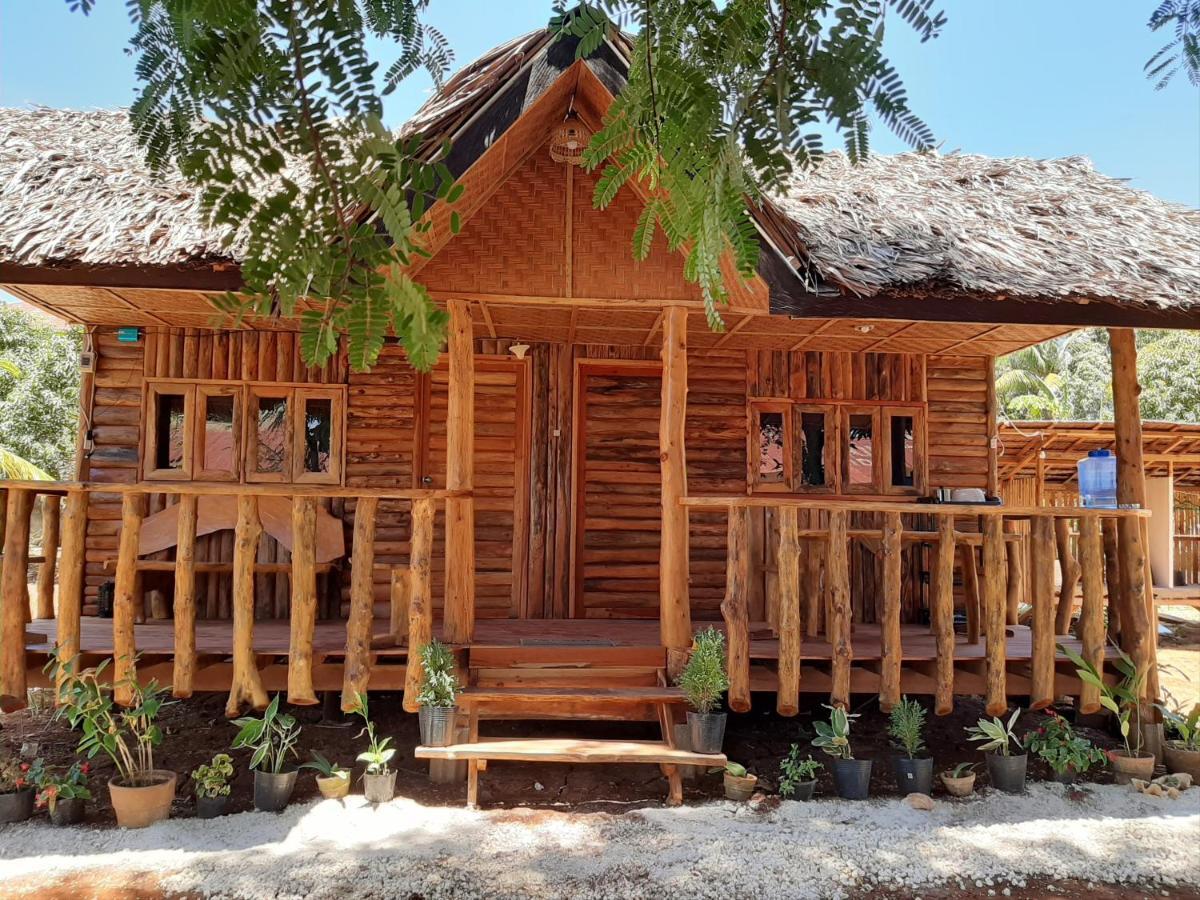 Travis Post Homestay Siquijor Eksteriør bilde